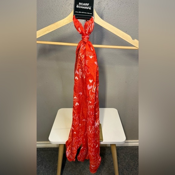 Red Love Print Scarf - Picture 2 of 5